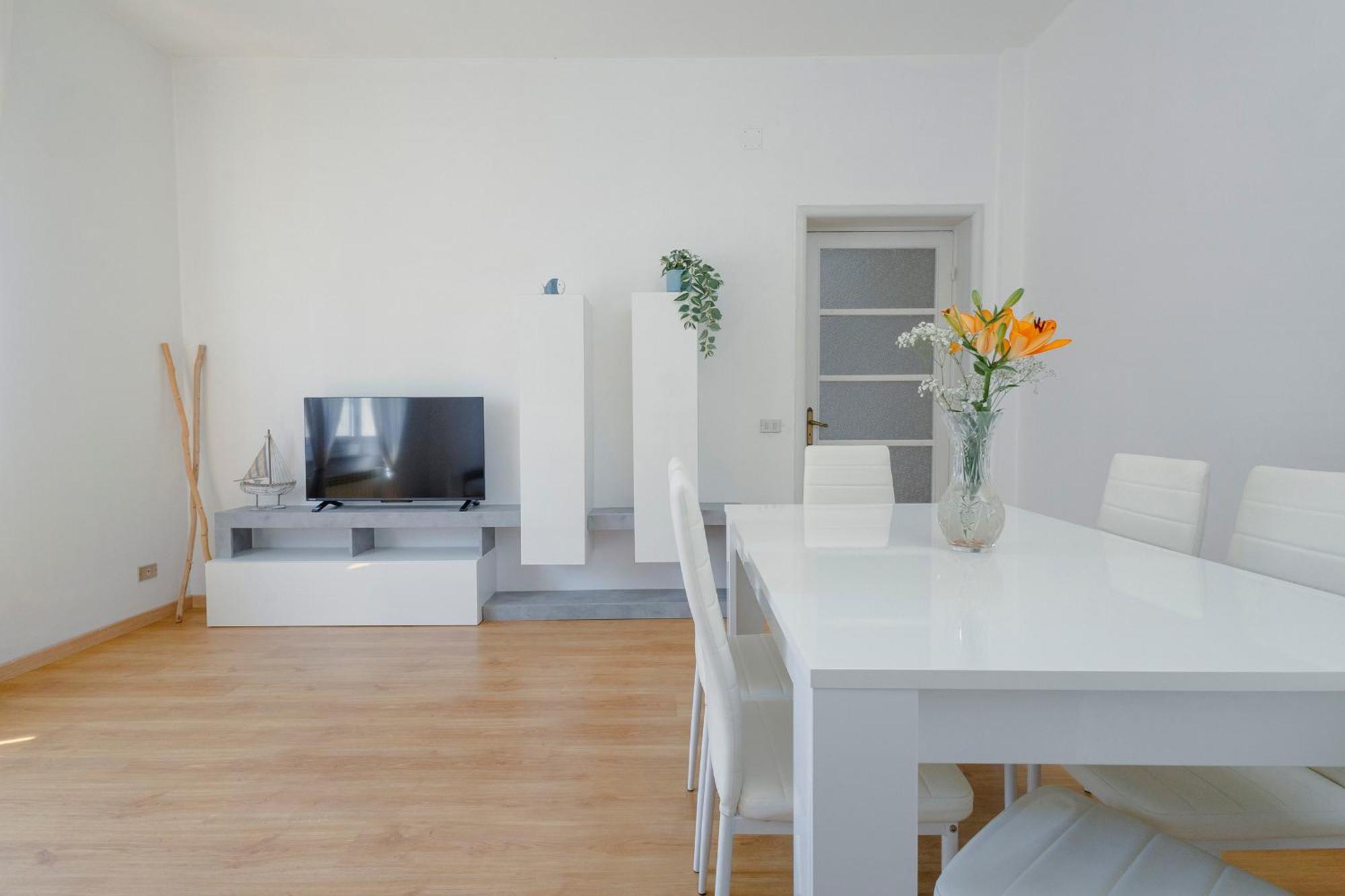 "L'Attico Bianco" City View 10 M A Piedi Dal Mare Savona Luaran gambar