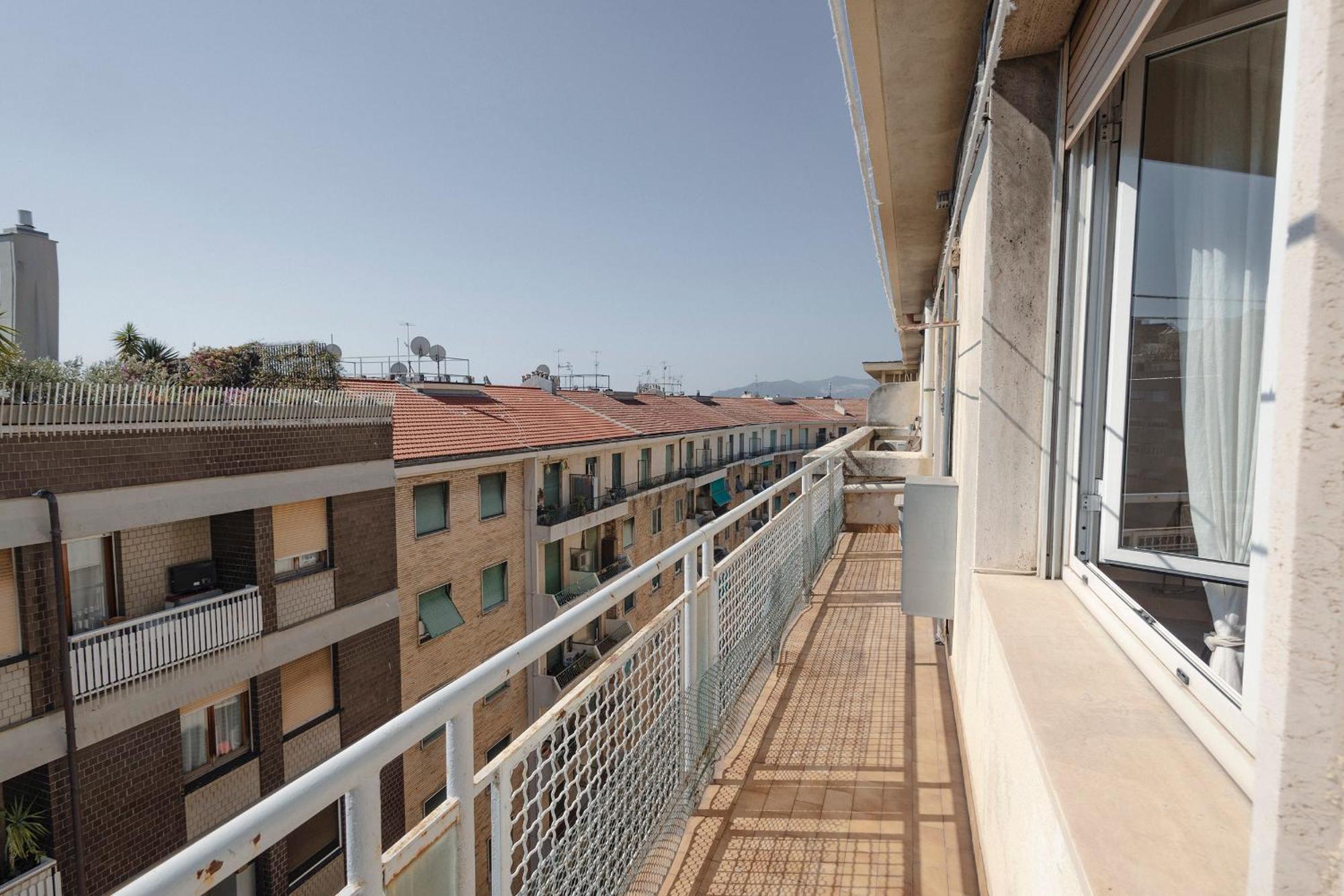 "L'Attico Bianco" City View 10 M A Piedi Dal Mare Savona Luaran gambar