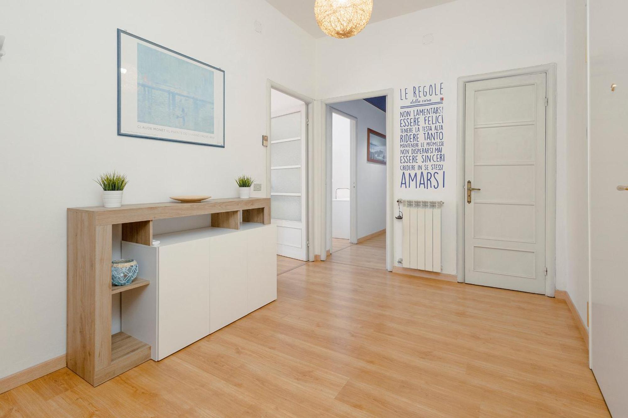 "L'Attico Bianco" City View 10 M A Piedi Dal Mare Savona Luaran gambar